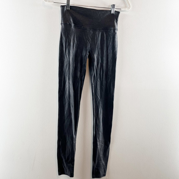 Spanx High Rise Compression Faux Leather Leggings Black Large Petite - Picture 4 of 8